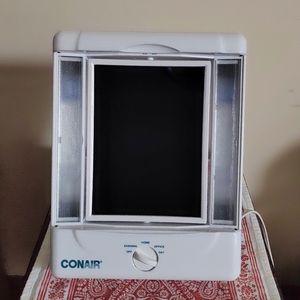 Conair 2 sided swivel makeup lighted mirror colour white